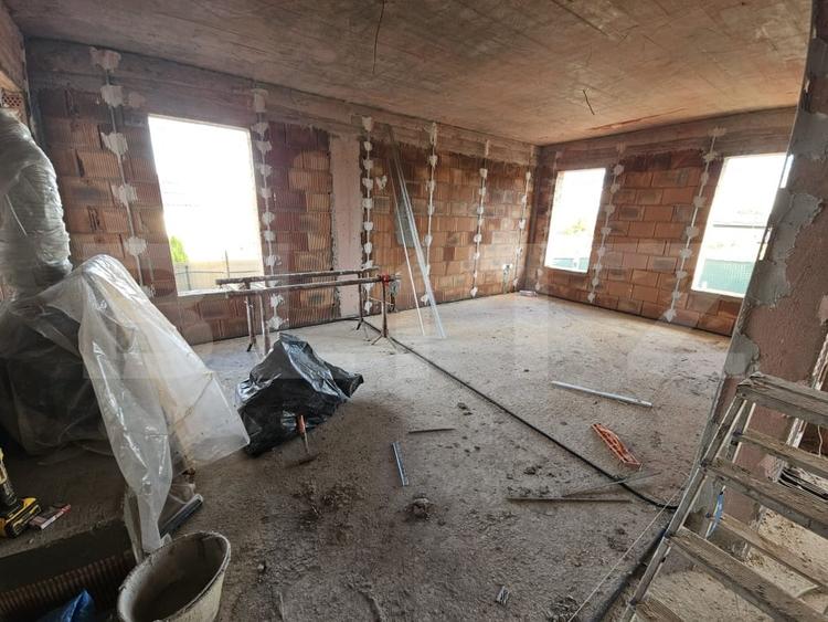 Vila de lux cu 4 camere in Valea Lupului, teren 600 mp - 3