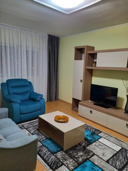 Apartament 2 camere decomandat - zona Dacia - 93.000 euro (Cod E12) - 3