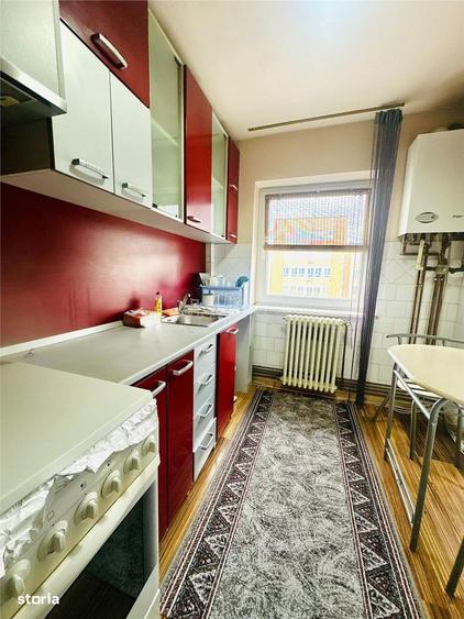 Apartament decomandat cu 3 camere, zona Cetate - 10
