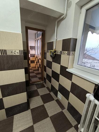 Proprietar, vand 2 camere Foc?ani Sud Etaj 3, renovat, bloc anvelopat - 1