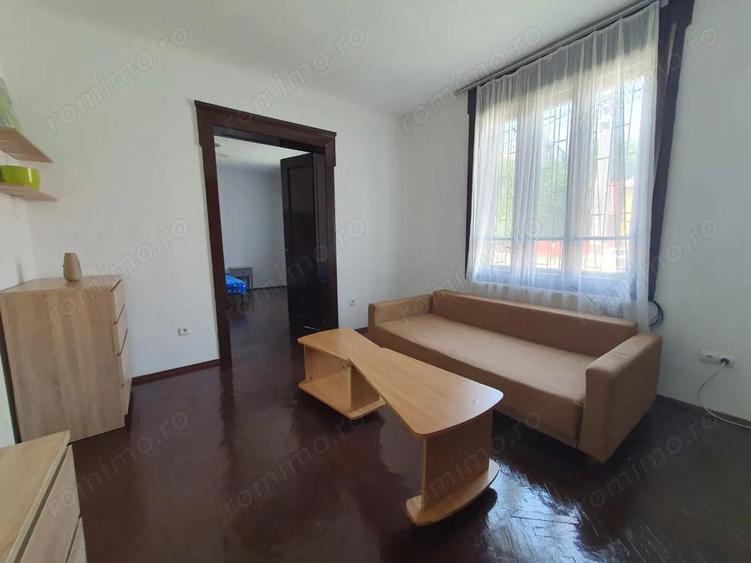 Casa 3 camere, zona Dambovi?a. - 8