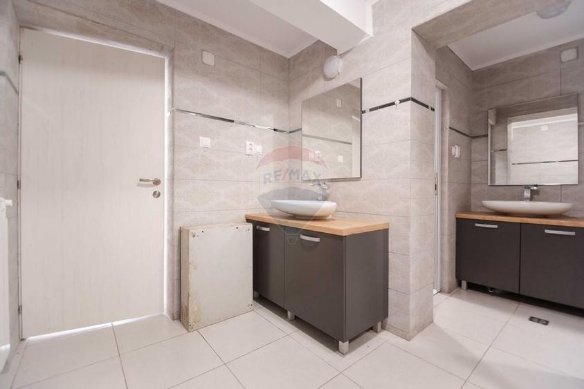 Investește Inteligent: Apartament de 7 Camere în Tătărași, Iași! - 10