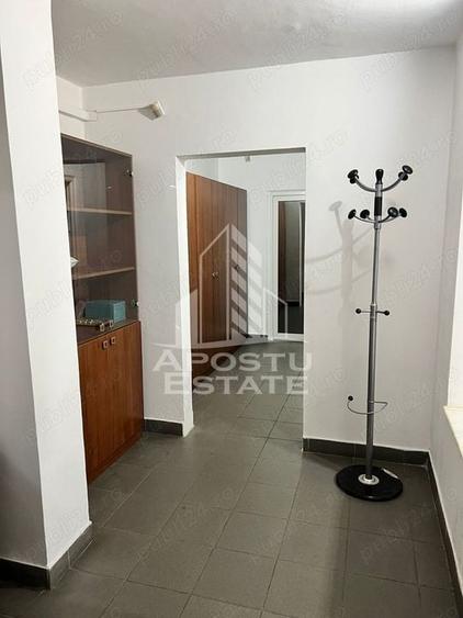 Ofer spre inchiriere spatiu birouri prestari servicii 90mp. central - 5