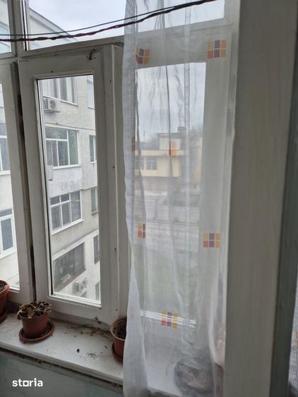 Vand apartament 3 camere Slobozia , Ialomita , central 3/4,2balcoane - 7