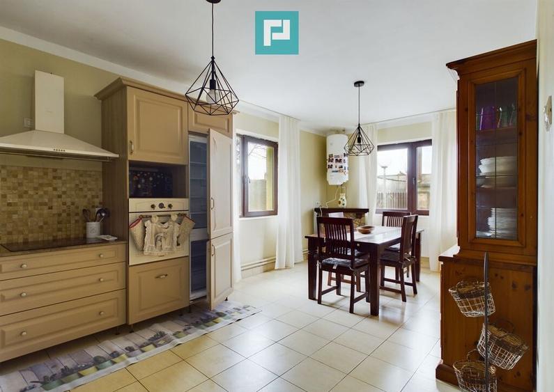 Casa in Cartierul Verde - 8