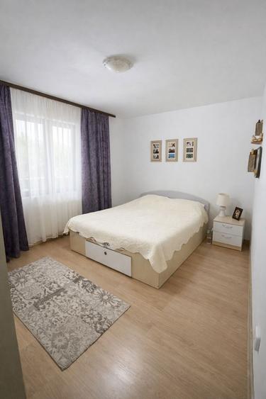 Inchiriez Apartament 2 camere 400 - 2