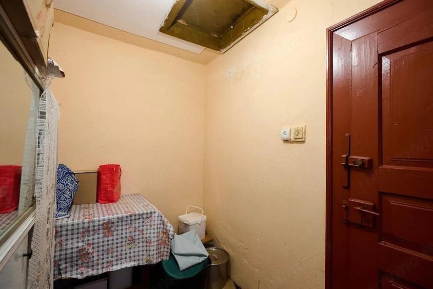 Casă cu 4 camere cu Teren 4213 Mp în Nucșoara