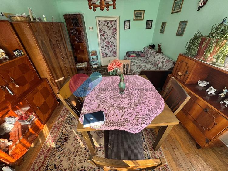 Casa calcan , teren 305mp  zona Gruia - 5