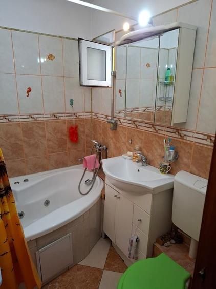 Apartament 3 camere zona Tomis Nord vedere panoramică - 9