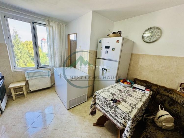 Apartament Craiter, 2 camere, Decomandat, etaj intermediar Apartament Craiter, 2 camere, Decomandat, etaj intermediar