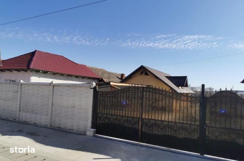 Casă cu 2 camere cu Teren 408 Mp în Ocnele Mari