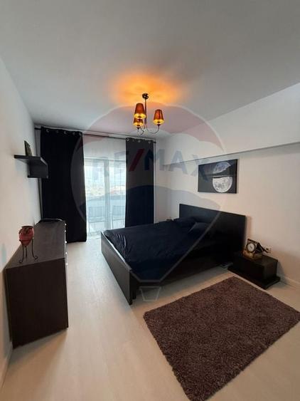 Apartament cu 4 camere de inchiriat in zona Ultracentral - 2