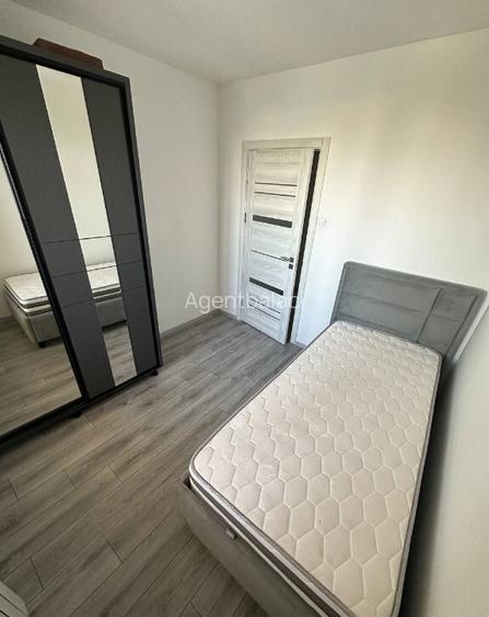 Apartament 4 camere de inchiriat zona Tractorul