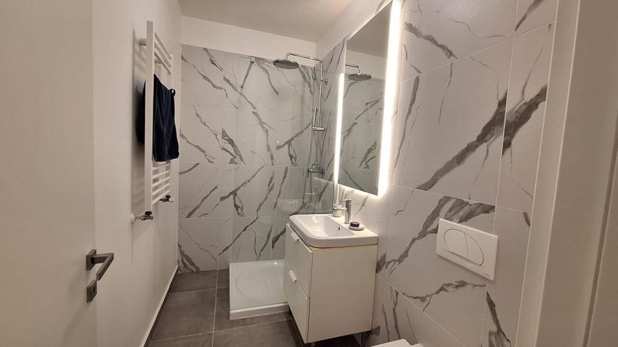 Timpuri Noi- Metrou - 11