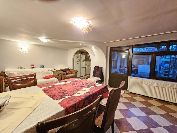 Laminorului I Casa de vanzare I Parter + Pod I 124 mp I Curte I Parcare - 3