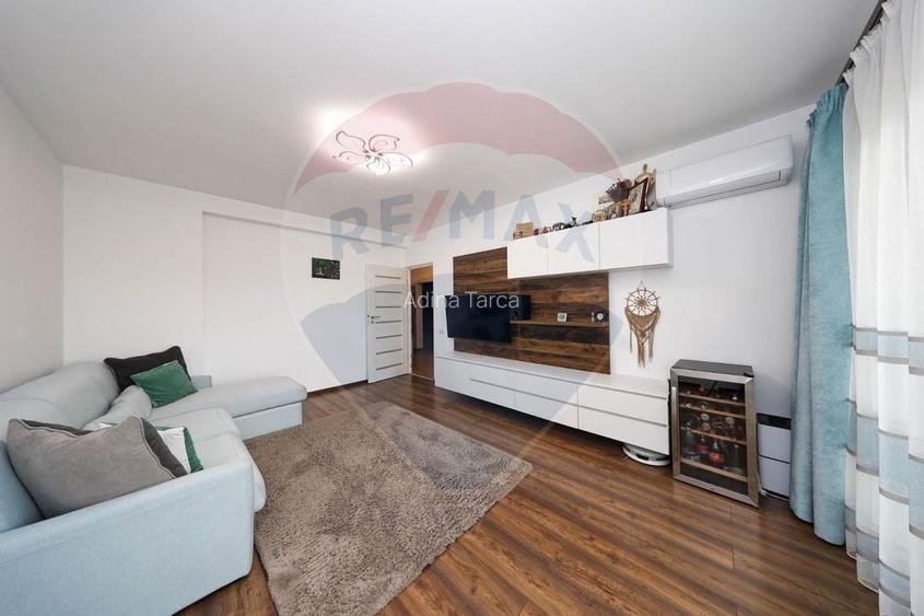 Apartament cu 3 camere decomandat, mobilat în Sânpetru Apartament cu 3 camere decomandat, mobilat în Sânpetru