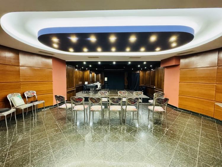 De Inchiriat Cladire Birouri stradal, Ideal sediu, Clinica, Birouri, Showroom - 1