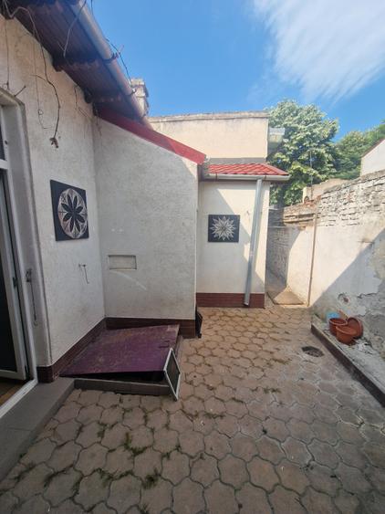 Trocadero - Casa 6 camere constructie caramida, deschidere la doua strazi - 16