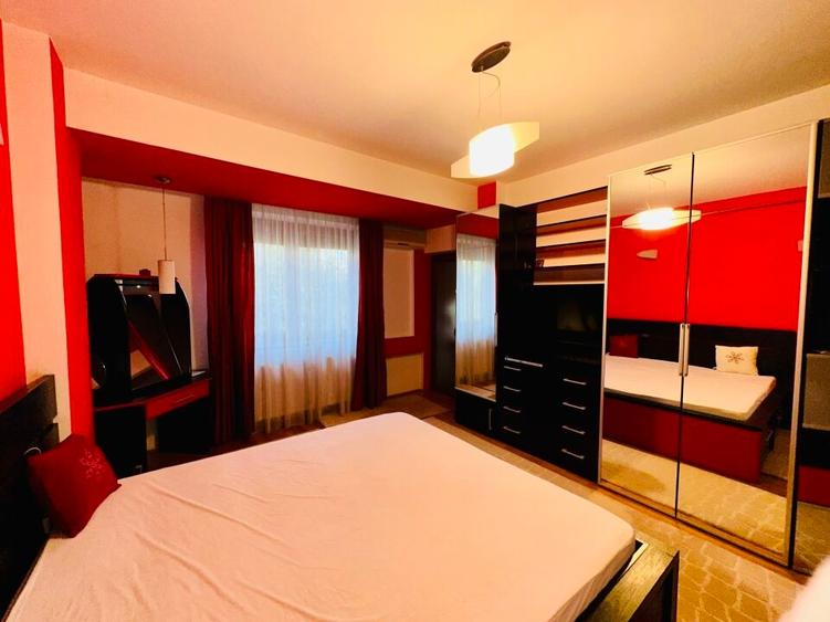 Stefan cel Mare - Mosilor 3 camere 125 mp utili etaj 2/5 constructie 2007 - 12