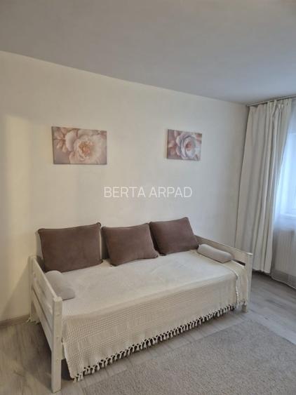 Vând apartament cu 3 camere in Timișoara lângă Iulius Mall Vând apartament cu 3 camere in Timișoara lângă Iulius Mall