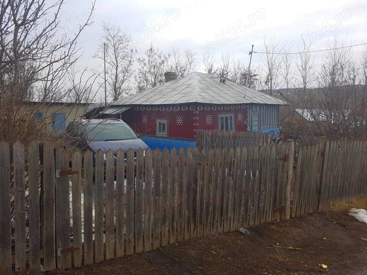 Casa cu teren intravilan 2800 mp in Vladeni (Corlateni), Botosani - 2