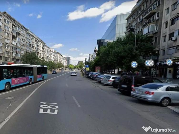 Piata Unirii 800mp (S+P+M) Vad comercial Stradal - 1