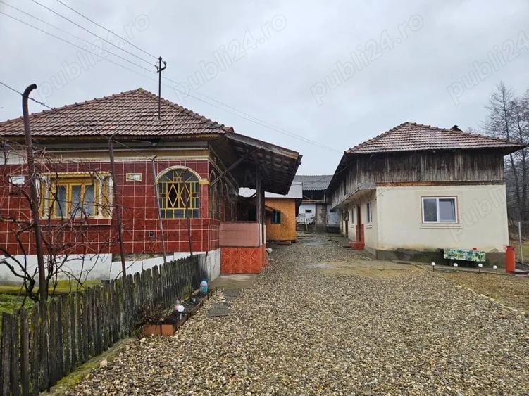 Casa cu teren de vanzare - 3