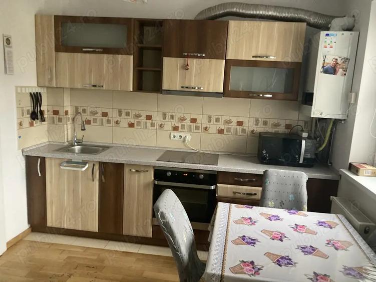 Inchiriez apartament 3 camere Str.Frunzei Sibiu - 2