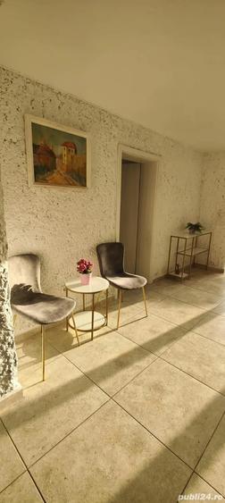 Vand apartament spa?ios, decomandat Baile Felix, Str. Beiu?ului nr. 9 (aprox. 100 m de ?trand) - 2