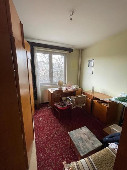 Militari (Dezrobirii - Gorjului) - 9