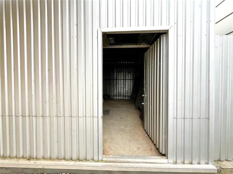 Hala & CURTE libera  SemiCENTRAL - 10