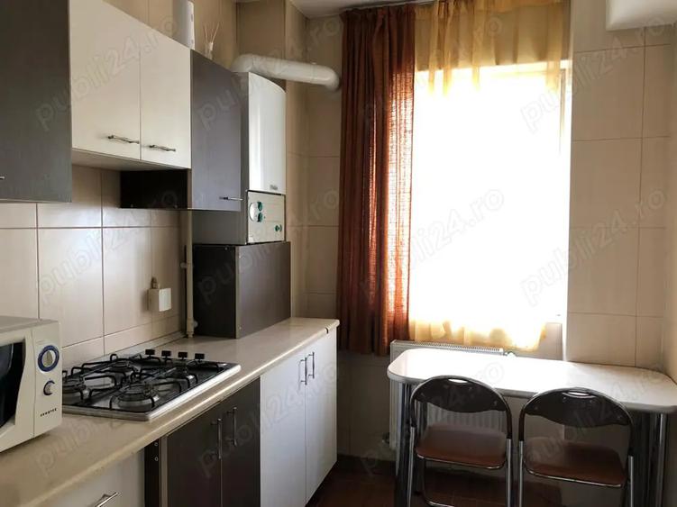 Garsoniera mare, in imobil nou, intrare Racadau - 7