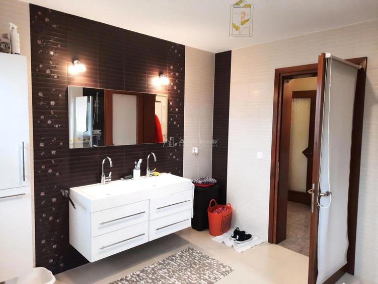 De Vanzare | Casa individuala 275 mp, teren 17 Ari Tautii Magheraus - 2