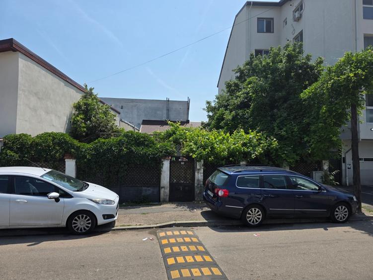 Eroii Revolutiei, spital Marius Nasta , chiar pe Ion Baiulescu, - 3