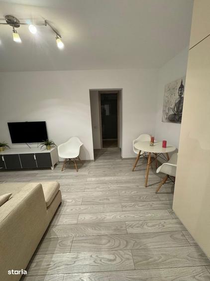 Apartament cu 2 camere-metrou Aparatorii Patriei - 2