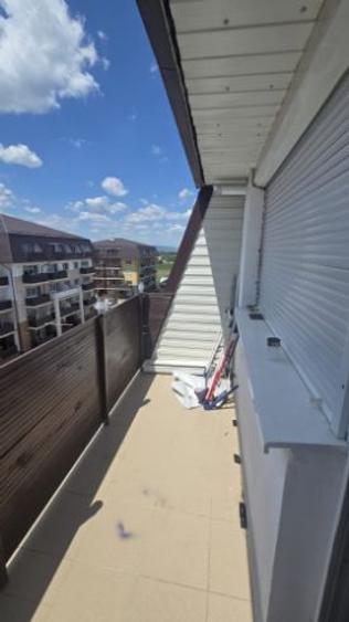 Vând apartament tip studio cu 2 camere  - 8