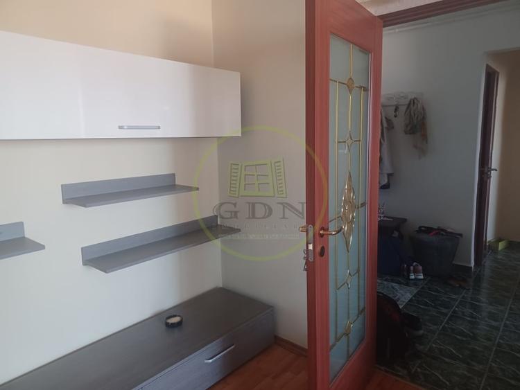 Apartament cu 2 camere decomandat, mobilat în Hărmanului