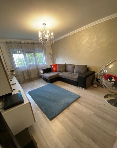 Apartament 2 camere decomandat, renovat - etaj 3/4 zona de sus - 3