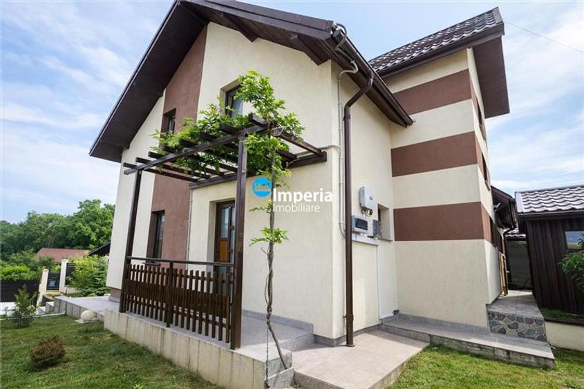 Casa individuala de vanzare in zona  Bucium – zona linistita, vedere superba - 1