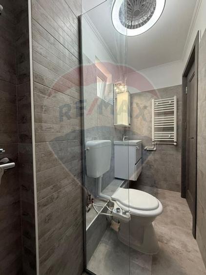 Apartament cu 2 camere de închiriat în zona Tomis Nord - 5