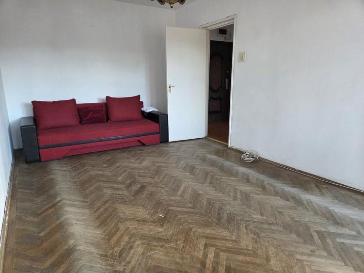 Apartament 3 camere Aleea Ciceu - 1