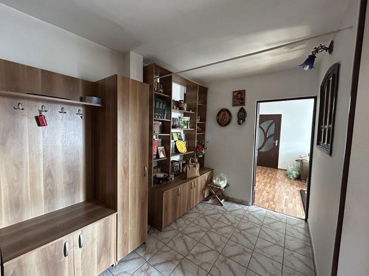 3 camere | 68 mp | 2 bai, 2 balcoane | Zona Liceul D. Tudor - 6