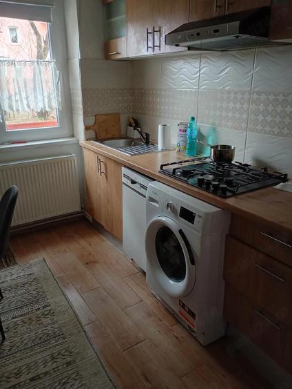 Vand apartament cu doua camere Codlea - 4