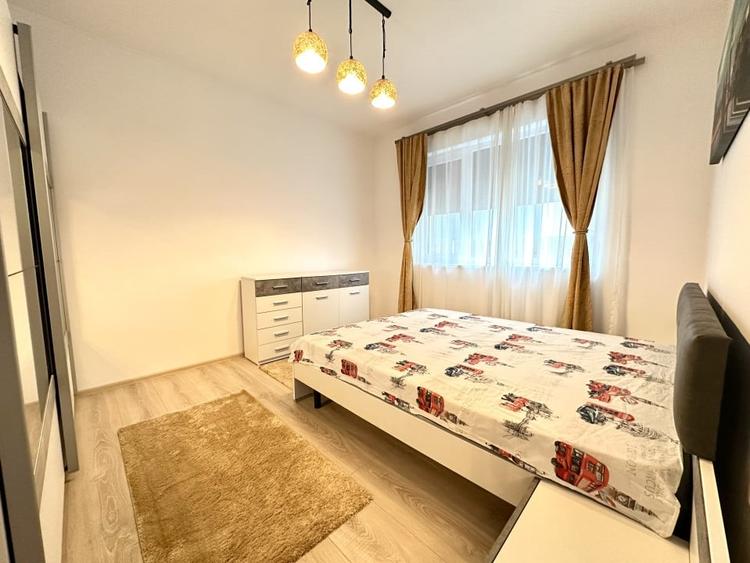 Apartament modern, 3 camere, 68 mp utili, 91 mp gradina - zona Cora - 4