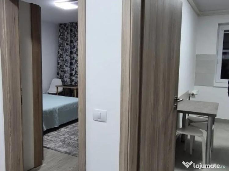 Garsoniera zona Coresi - 8