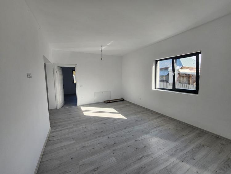 CASA INDIVIDUALA, 3 CAMERE, 550 MP TEREN, CIURBESTI - 18