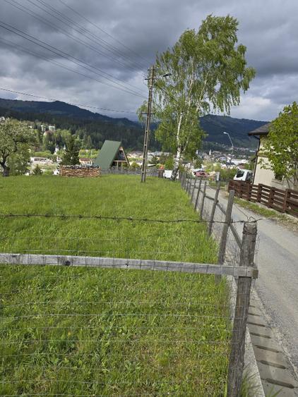 Vanzare teren Strada Telefericului pozitie deosebita - 4