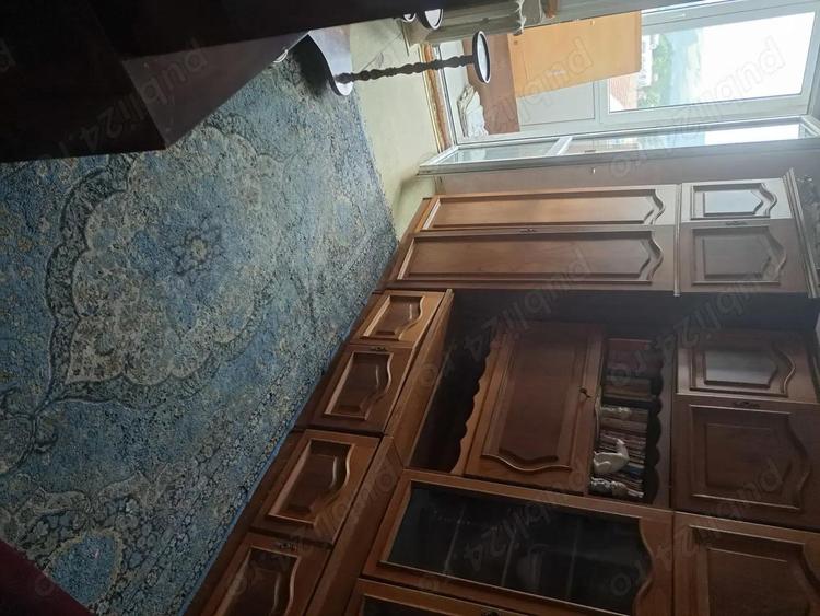 Apartament de vanzare in Sebe? Alba cartier Lucian Blaga 4 camere .2 balcone.pivni?a .pod - 2