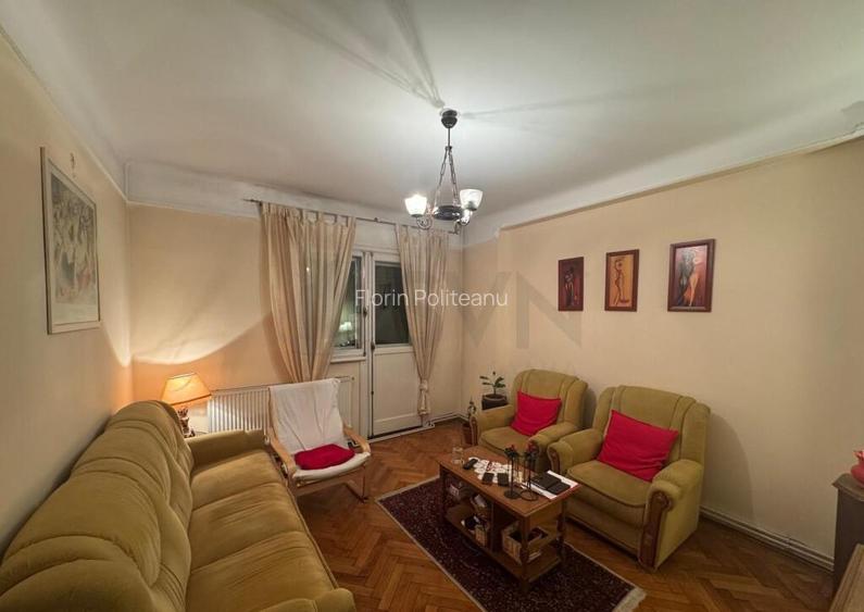 Apartament 4 camere I Mosilor - Armeneasca I Vanzare Apartament 4 camere I Mosilor - Armeneasca I Vanzare