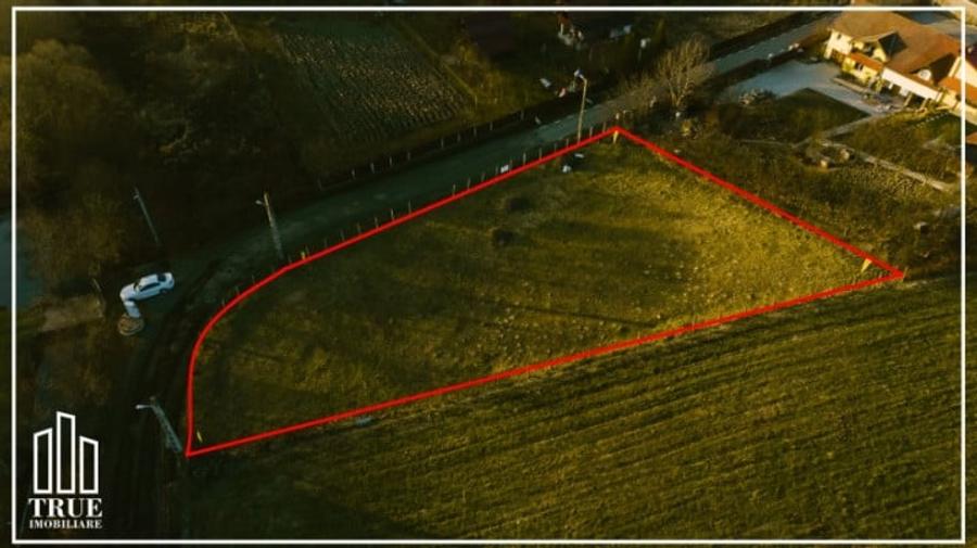 Teren intravilan de v&acirc;nzare, 1800m?, Corunca! - 9